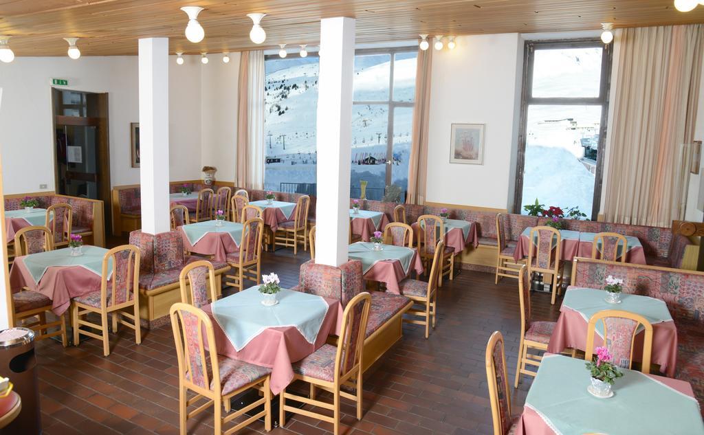 Savoia Hotel Passo del Tonale Eksteriør billede